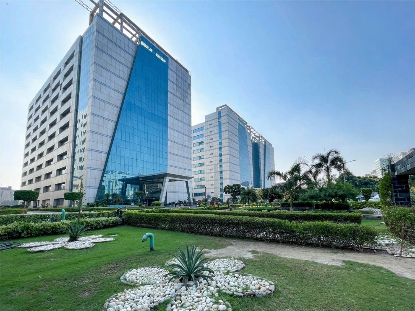 Logix Cyber Park A | Sector 62, Noida